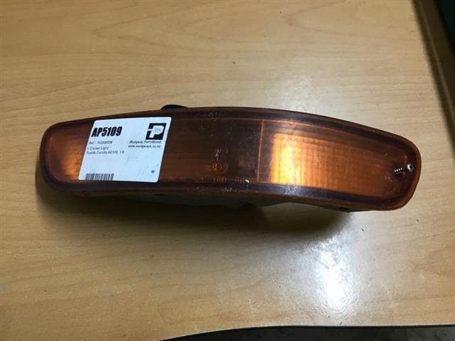 L Corner Light