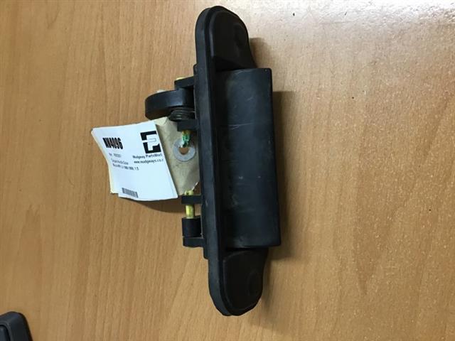 Tailgate Handle Outer