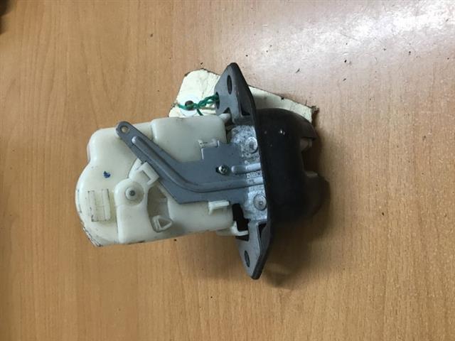 Tailgate Lock Assy
