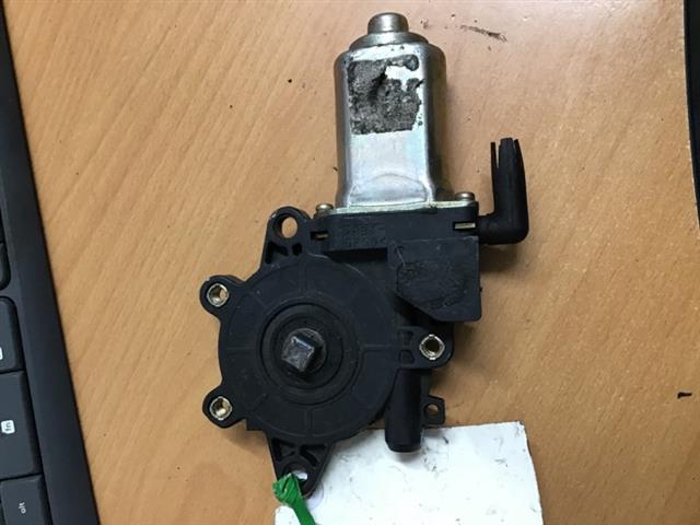 Rr Door Regulator Motor