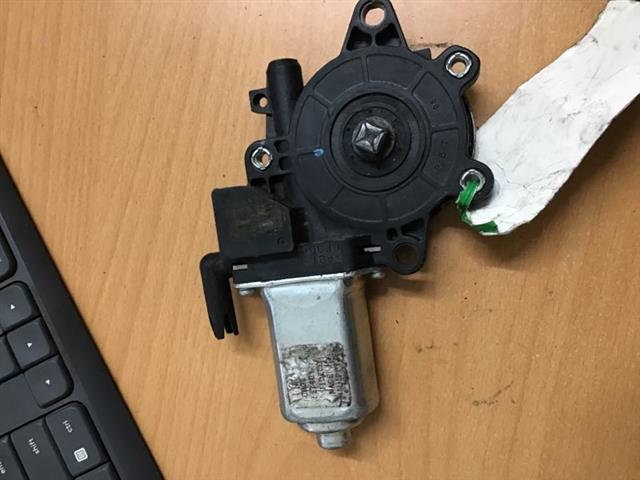 Rr Door Regulator Motor