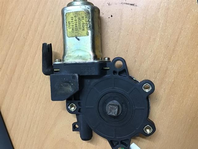 Lr Door Regulator Motor