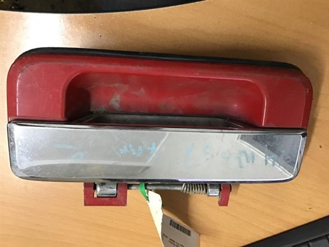 Tailgate Handle Outer