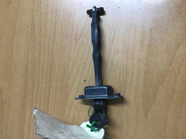 Lf Door Check Strap