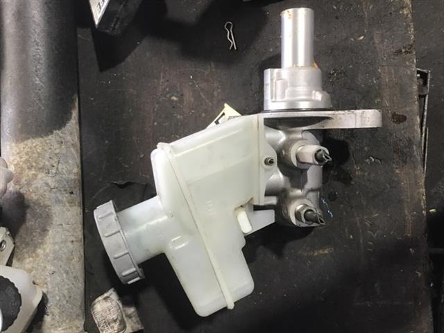 Brake Master Cylinder