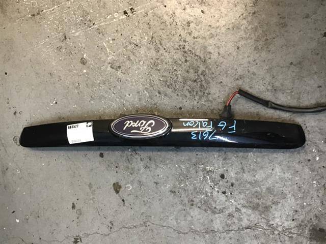 Boot Lid Centre Garnish