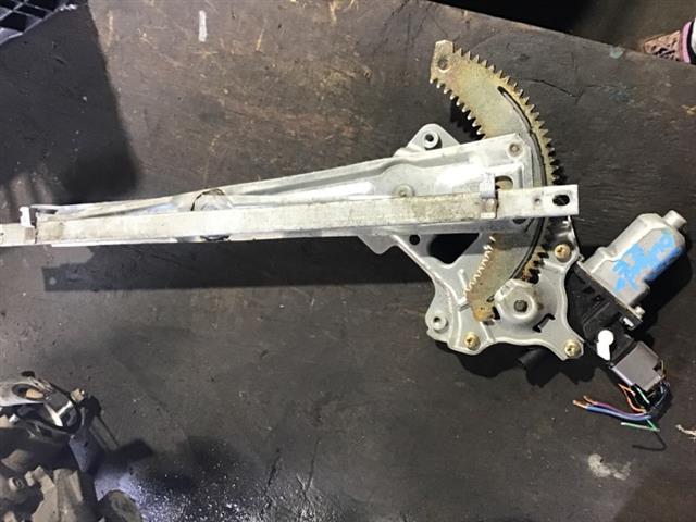 Rf Door Elec Regulator