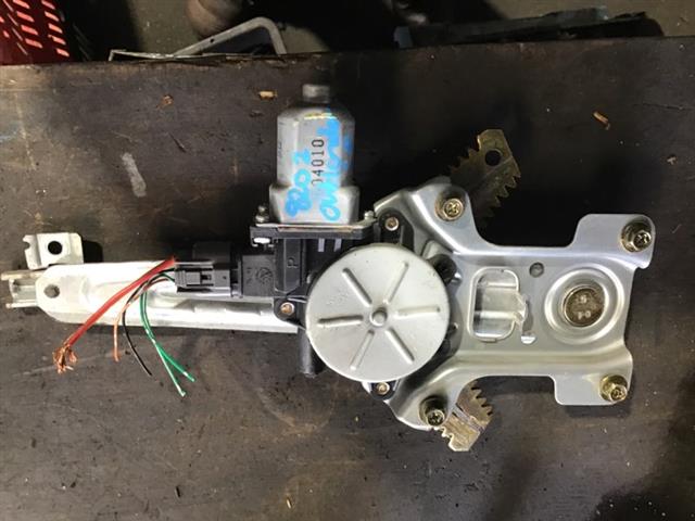 Lr Door Elec Regulator