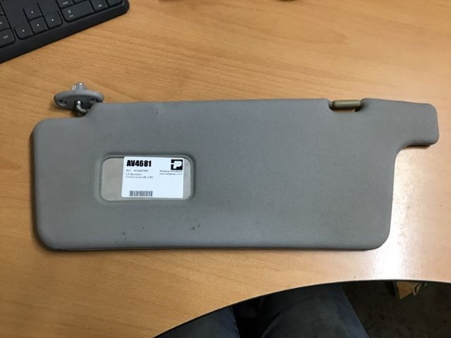 Lh Sunvisor