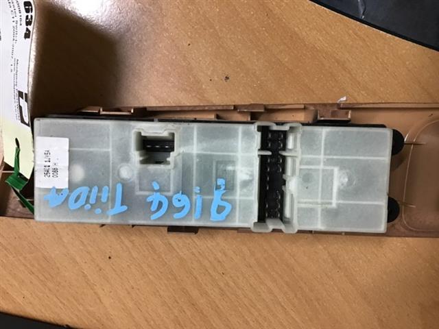 Window Master Switch