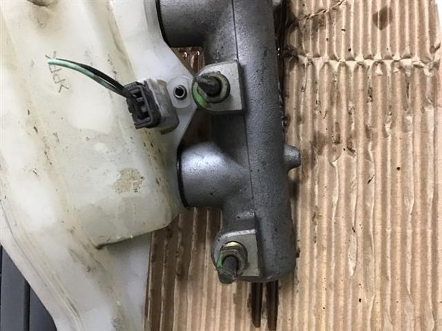 Brake Master Cylinder