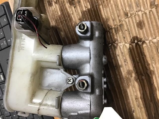 Brake Master Cylinder