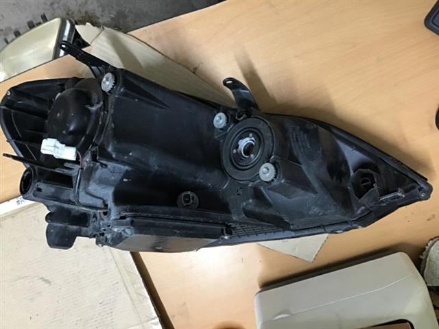 L Headlight