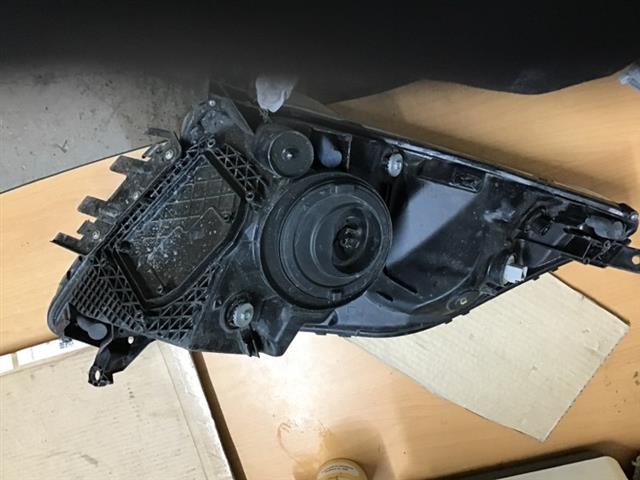 L Headlight