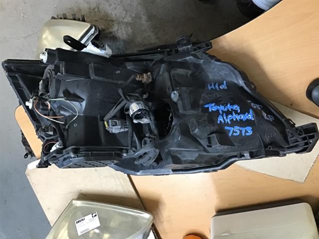 L Headlight