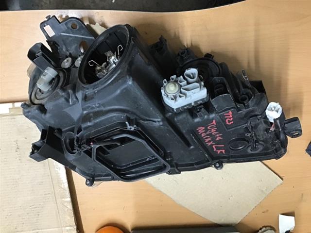 L Headlight