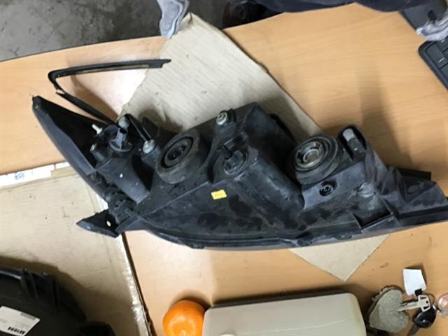 L Headlight