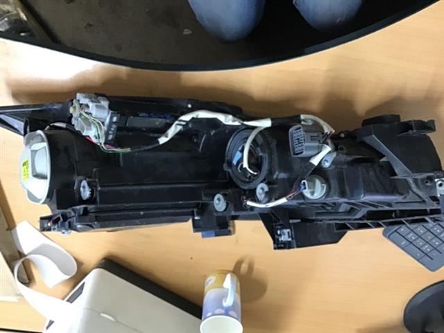L Headlight