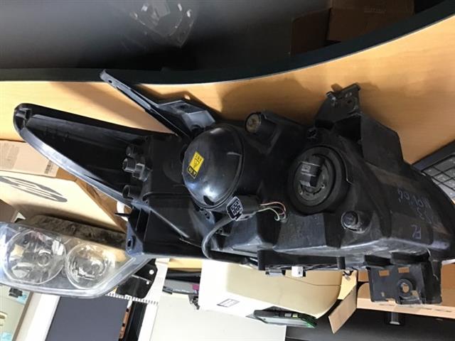 L Headlight