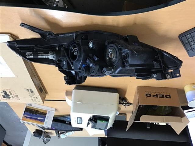 L Headlight