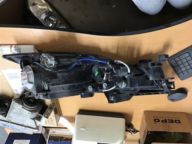 L Headlight