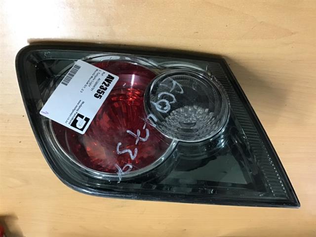 L Tailgate Light