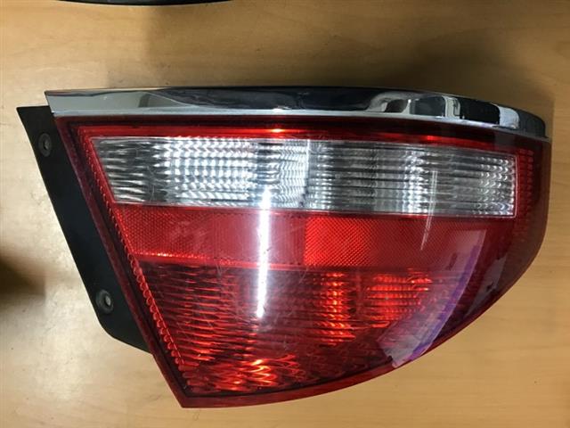 L Tail Light