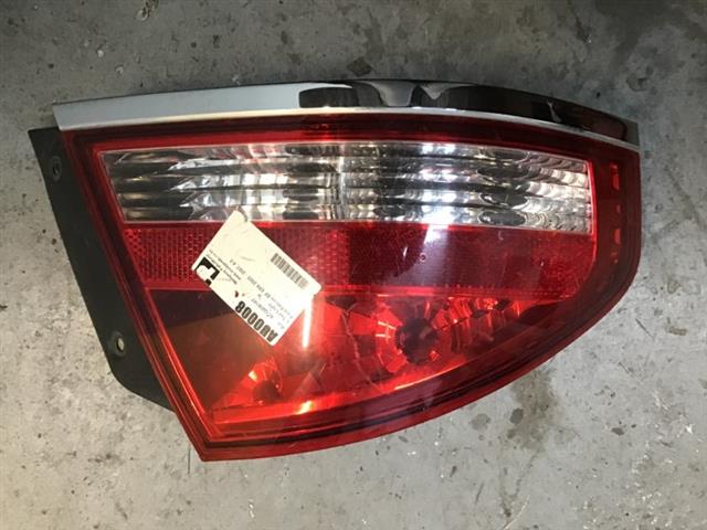L Tail Light