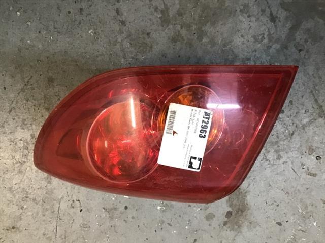 R Tail Light