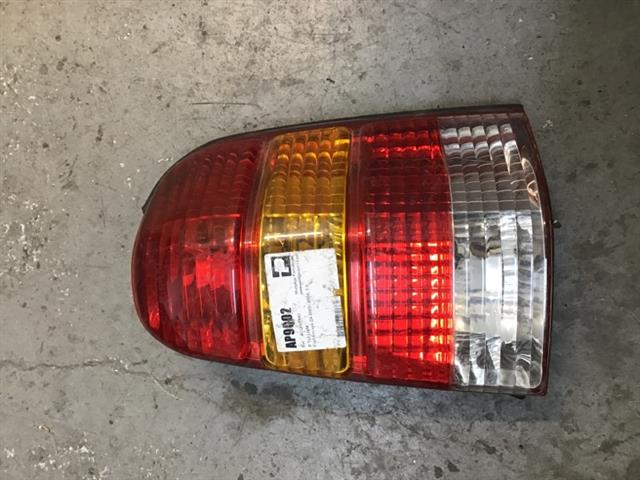 R Tail Light