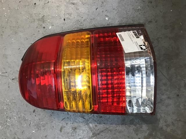 R Tail Light