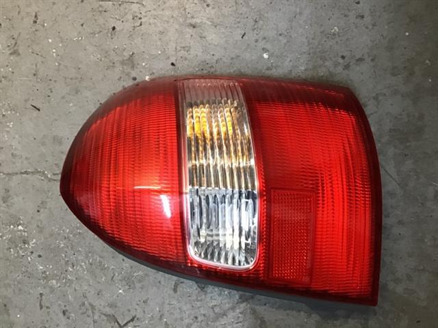 R Tail Light