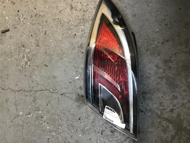 R Tail Light
