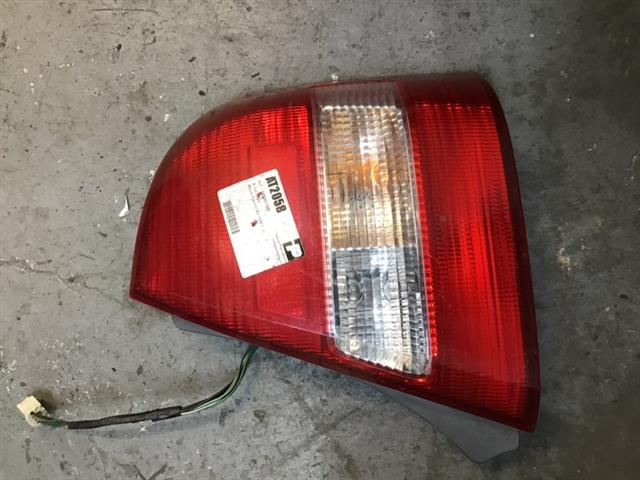 R Tail Light