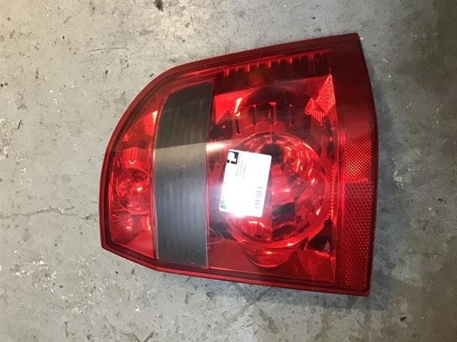 R Tail Light