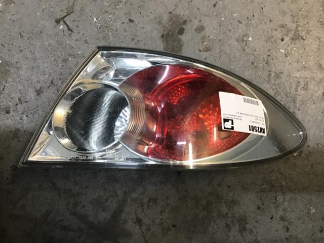 R Tail Light