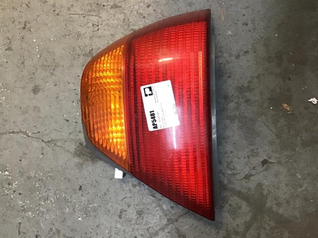 R Tail Light