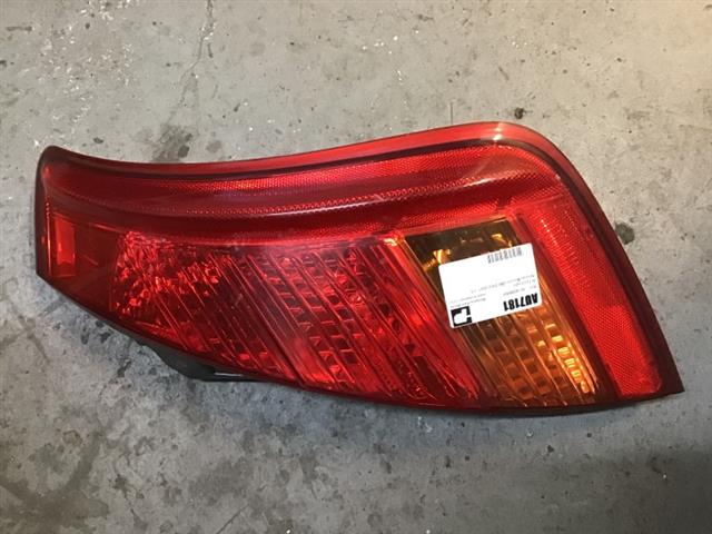 R Tail Light