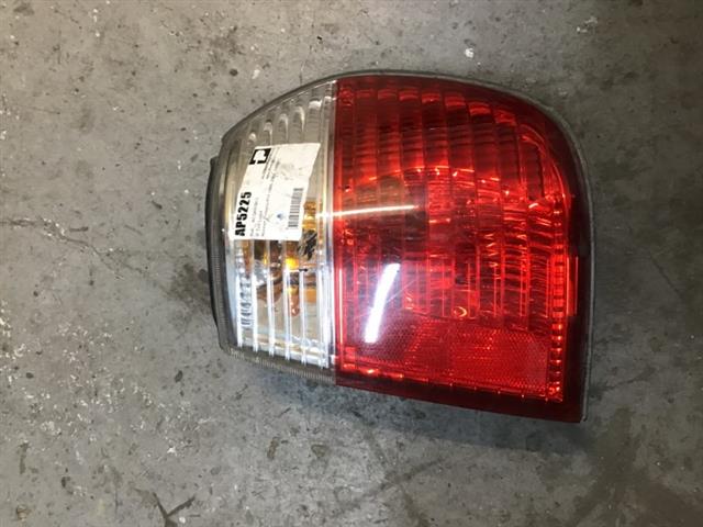 R Tail Light