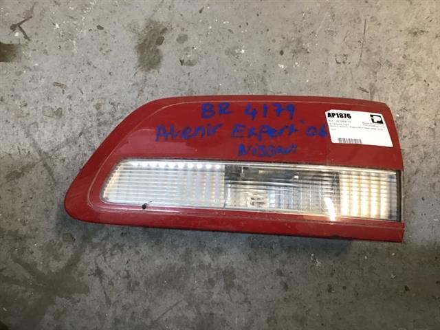 R Tailgate Light