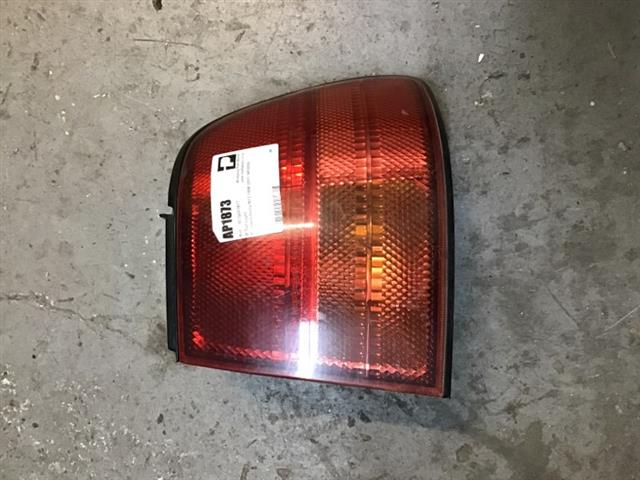 R Tail Light