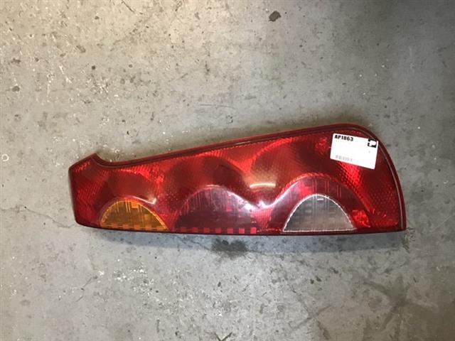 R Tail Light