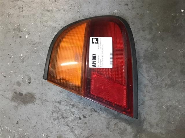 R Tail Light