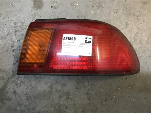 R Tail Light