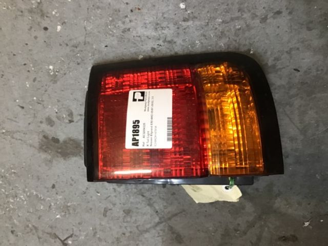 R Tail Light