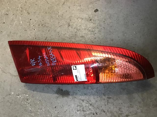 R Tail Light