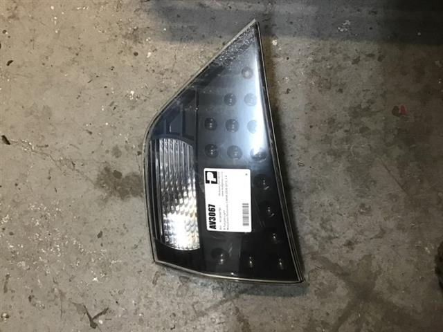 R Tailgate Light