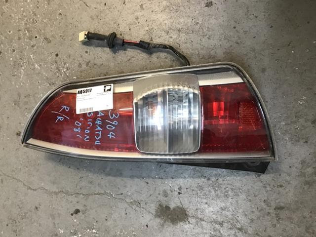 R Tail Light