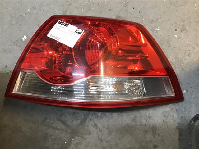 R Tail Light