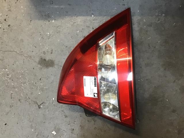 R Tail Light
